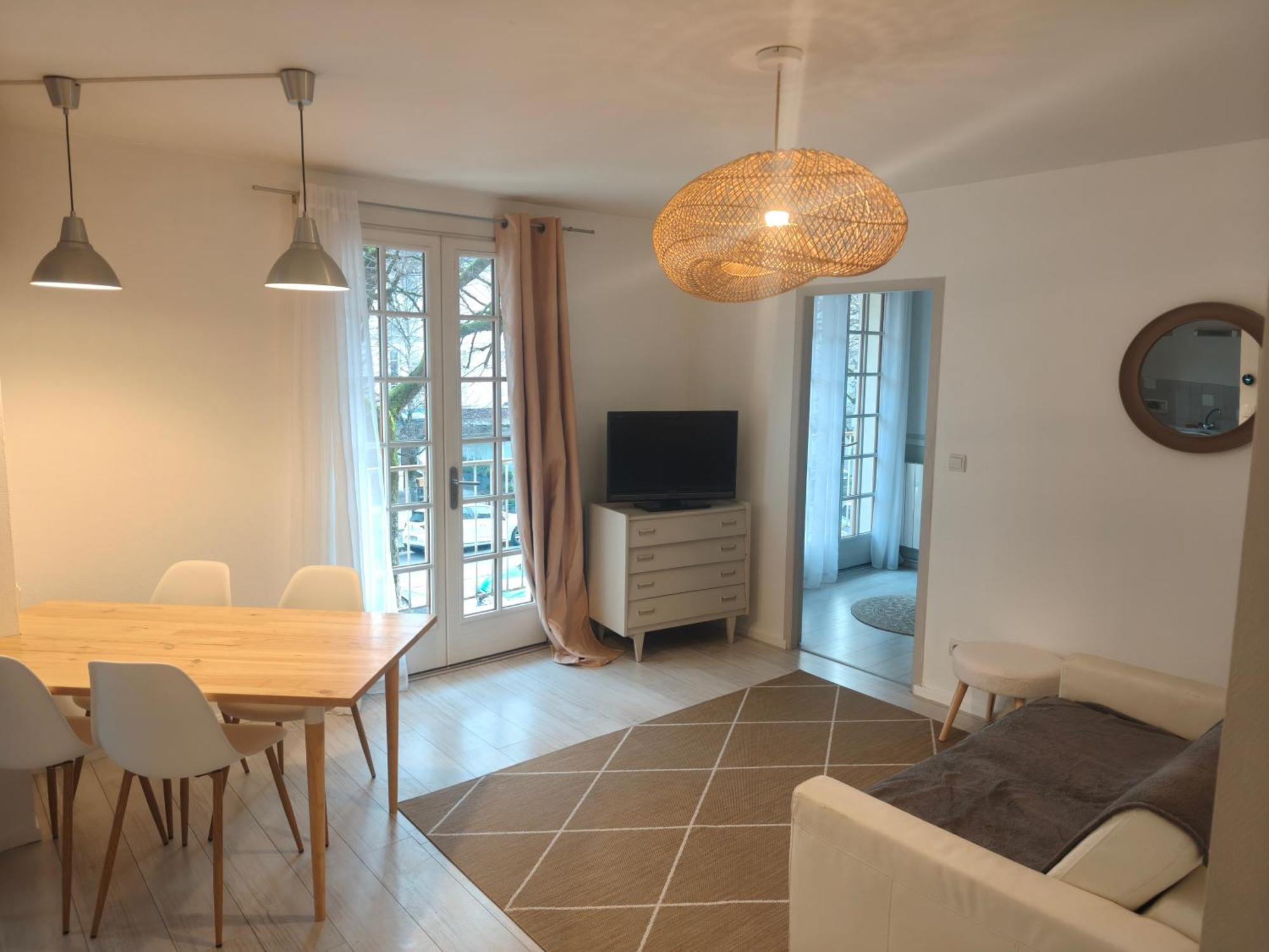 Bagneres De Luchon Hyper Centre Apartment Exterior photo